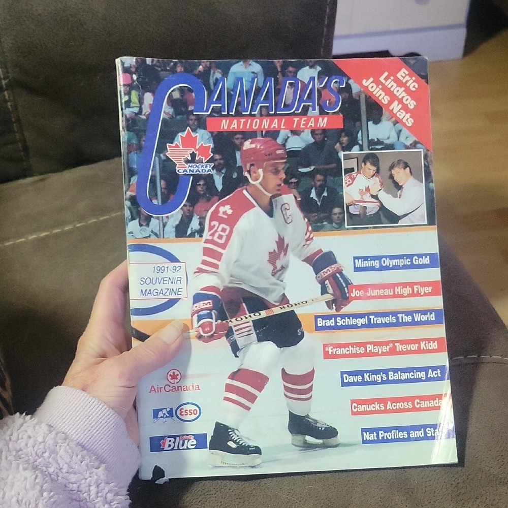 Canada's National Team Souvenir Magazine~1991-92